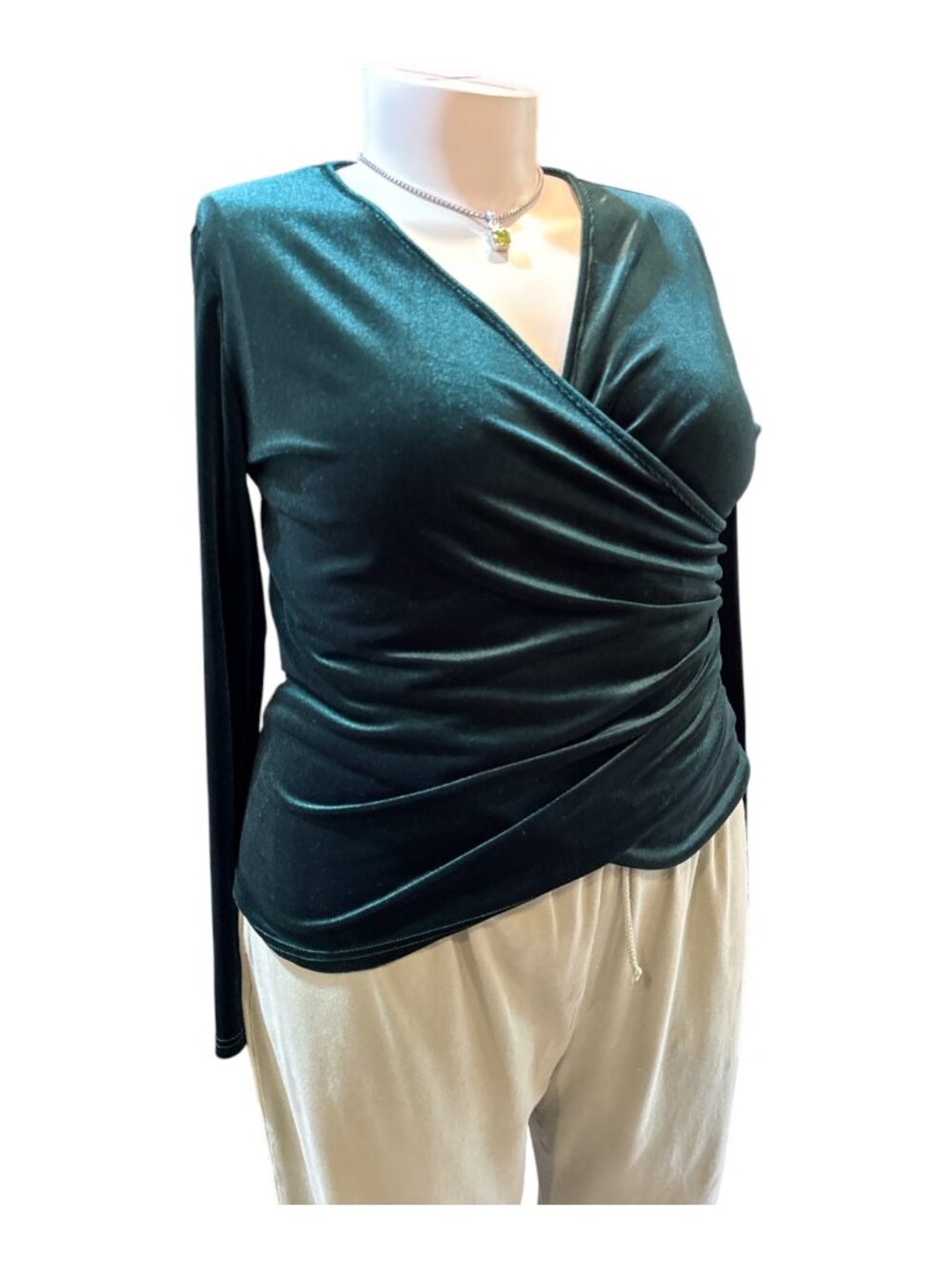 Guberry Size XXL Green Velour Wrap V-Neck Long Sleeve Top - Perfect for holidays